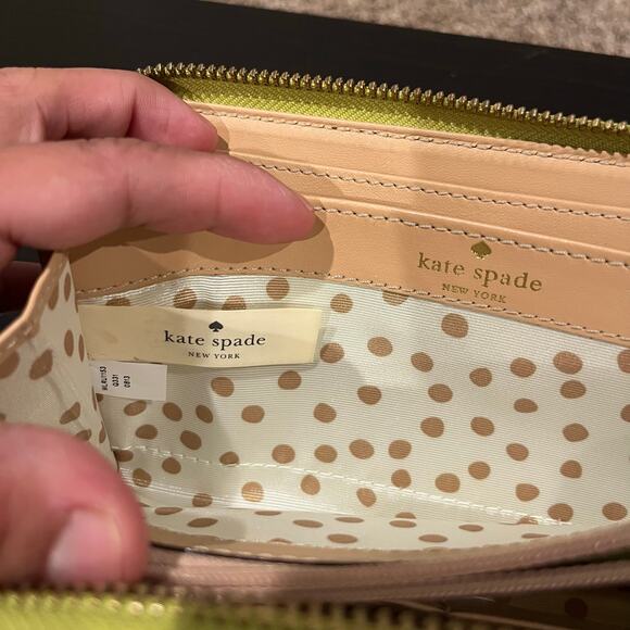 Kate Spade Neda Wellesley Leather Yellow Green Zip Around Wallet - Picture 4 of 6